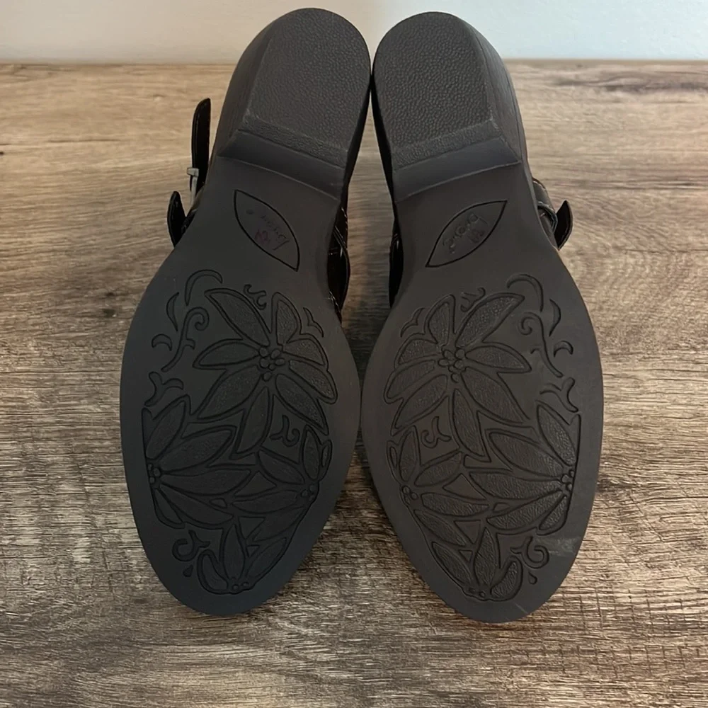 b.o.c. Denali Strappy Ankle Boots